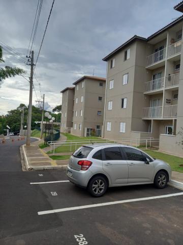 Alugar Apartamento / Padrão em São Carlos. apenas R$ 1.112,00