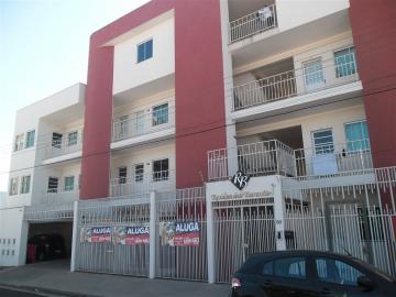 Alugar Apartamento / Padrão em São Carlos. apenas R$ 1.056,00