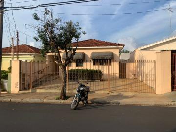 Alugar Casa / Padrão em Araraquara. apenas R$ 1.449,16
