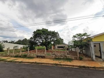 Alugar Terreno / Padrão em Araraquara. apenas R$ 196.000,00