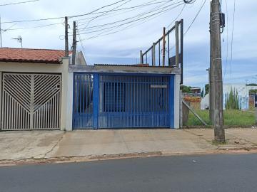 Alugar Casa / Padrão em São Carlos. apenas R$ 180.000,00