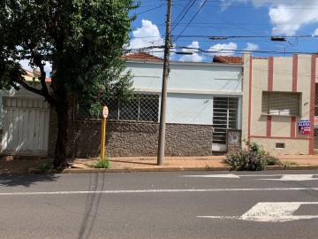Alugar Casa / Padrão em Araraquara. apenas R$ 685.000,00