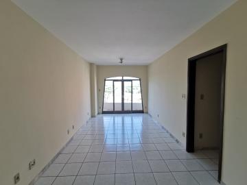 Alugar Apartamento / Padrão em Araraquara. apenas R$ 1.375,00