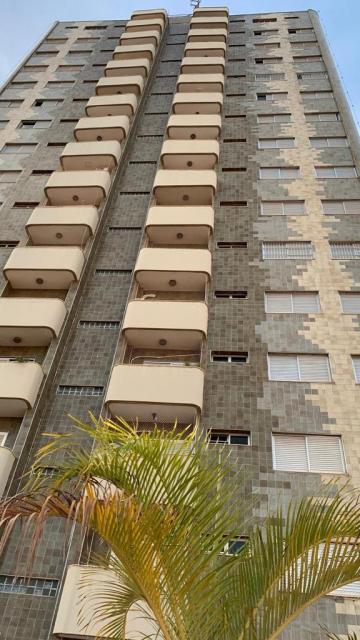 Alugar Apartamento / Padrão em Araraquara. apenas R$ 3.000,00