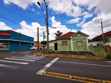 Alugar Comercial / Prédio em Araraquara. apenas R$ 550.000,00