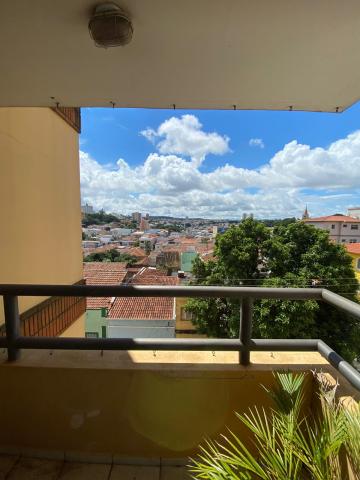 Apartamento com 2 dormitório no centro em São Carlos