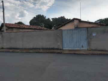 Alugar Casa / Padrão em São Carlos. apenas R$ 350.000,00