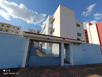 Alugar Apartamento / Padrão em São Carlos. apenas R$ 700,00