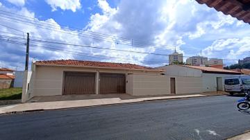 Alugar Casa / Padrão em São Carlos. apenas R$ 980.000,00