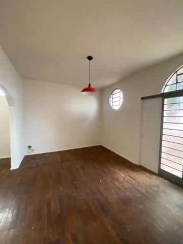 imagem 2 - casa com 3 dormitórios sendo 1 suíte no Jardim Santa Paula em São Carlos. imagem 2 - casa com 3 dormitórios sendo 1 suíte no Jardim Santa Paula em São Carlos.