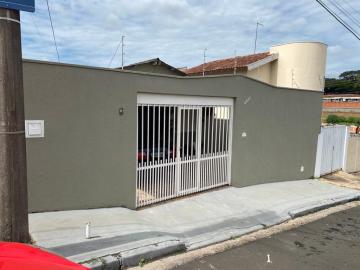 Alugar Casa / Padrão em São Carlos. apenas R$ 1.778,00