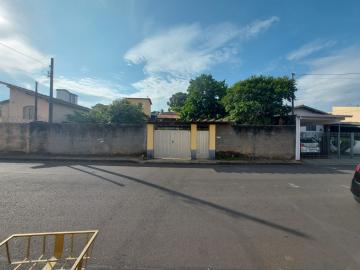 Alugar Casa / Padrão em São Carlos. apenas R$ 950.000,00