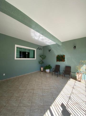 imagem 2 - casa com 3 dormitórios sendo 1 suite em ótima localização imagem 2 - casa com 3 dormitórios sendo 1 suite em ótima localização