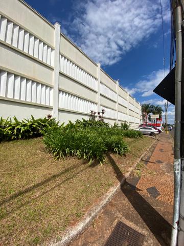 imagem 1 - galpões comercial em ótima localização imagem 1 - galpões comercial em ótima localização