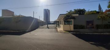 Alugar Casa / Condomínio em São Carlos. apenas R$ 3.334,00