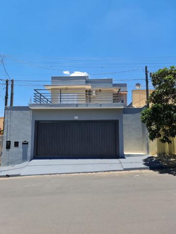 Alugar Casa / Sobrado em São Carlos. apenas R$ 905.000,00