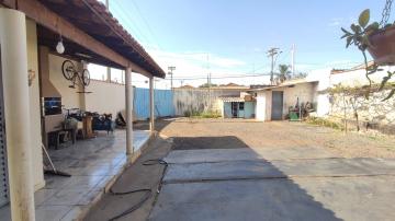 Casa à venda no Centro de Ibaté