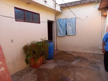Alugar Casa / Padrão em Ibaté. apenas R$ 380.000,00