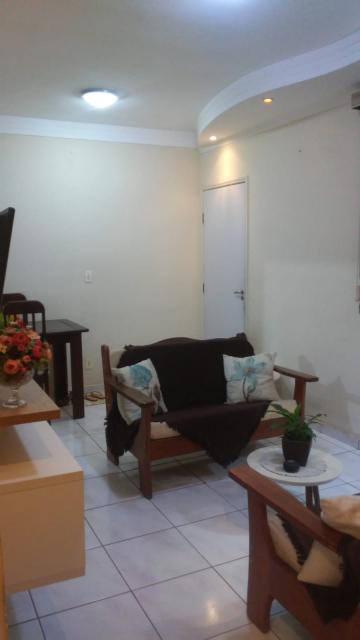 Alugar Apartamento / Padrão em Araraquara. apenas R$ 200.000,00