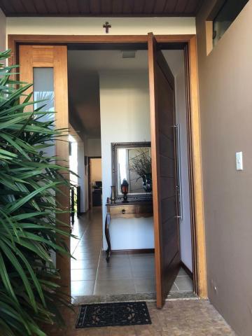 Alugar Casa / Condomínio em São Carlos. apenas R$ 4.500.000,00