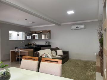 Alugar Casa / Padrão em São Carlos. apenas R$ 589.000,00