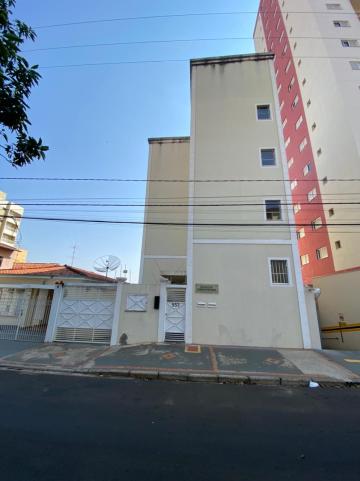 Alugar Apartamento / Padrão em São Carlos. apenas R$ 830,00