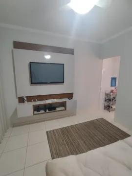 Alugar Casa / Padrão em São Carlos. apenas R$ 340.000,00