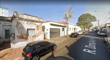 Alugar Casa / Padrão em São Carlos. apenas R$ 356.000,00