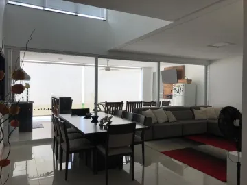 Alugar Casa / Condomínio em São Carlos. apenas R$ 6.667,00