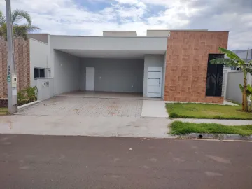 Alugar Casa / Condomínio em Araraquara. apenas R$ 800.000,00