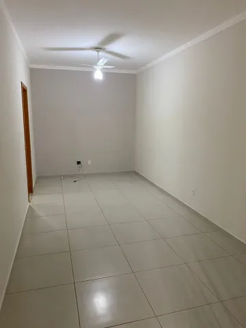 Alugar Casa / Condomínio em São Carlos. apenas R$ 2.223,00