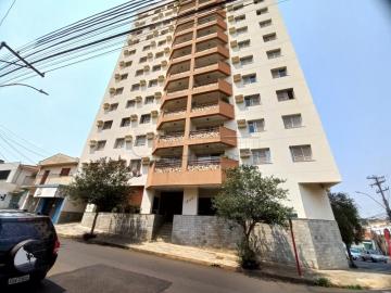 Alugar Apartamento / Padrão em São Carlos. apenas R$ 1.484,00
