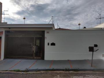 Alugar Casa / Padrão em São Carlos. apenas R$ 730.000,00