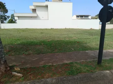 Alugar Terreno / Condomínio em São Carlos. apenas R$ 479.000,00