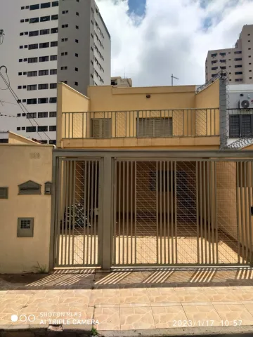 Alugar Casa / Sobrado em Araraquara. apenas R$ 520.000,00