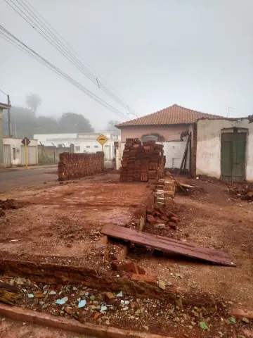 Alugar Terreno / Padrão em São Carlos. apenas R$ 120.000,00