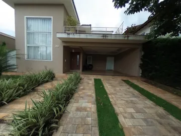 Alugar Casa / Condomínio em São Carlos. apenas R$ 2.100.000,00
