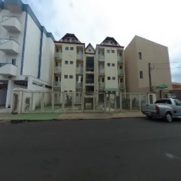 Alugar Apartamento / Padrão em São Carlos. apenas R$ 790,00