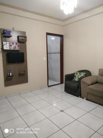 Alugar Casa / Padrão em São Carlos. apenas R$ 300.000,00