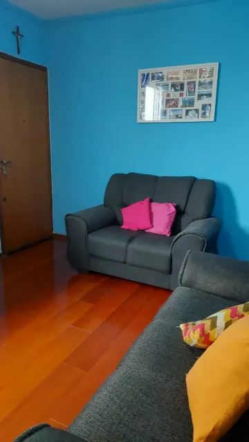 Alugar Apartamento / Padrão em São Carlos. apenas R$ 200.000,00