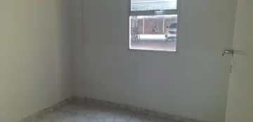 Alugar Apartamento / Padrão em Araraquara. apenas R$ 700,00
