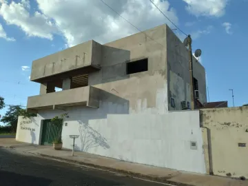 Alugar Casa / Sobrado em Américo Brasiliense. apenas R$ 250.000,00