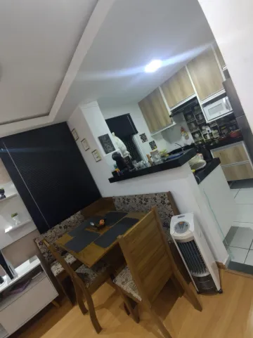 Alugar Apartamento / Padrão em São Carlos. apenas R$ 185.000,00