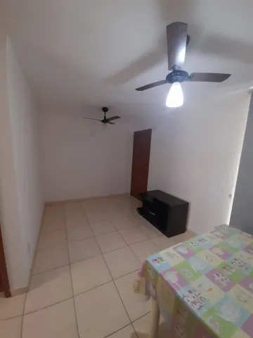 Alugar Apartamento / Padrão em Araraquara. apenas R$ 850,00