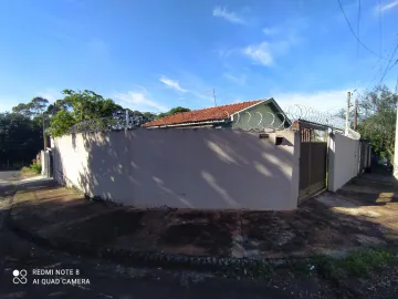 Alugar Casa / Padrão em Araraquara. apenas R$ 230.000,00