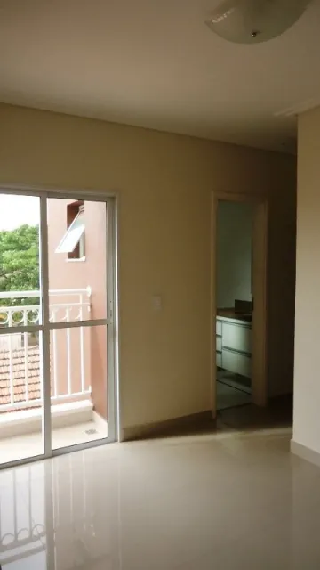 Alugar Apartamento / Padrão em São Carlos. apenas R$ 320.000,00