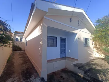 Alugar Casa / Padrão em São Carlos. apenas R$ 380.000,00