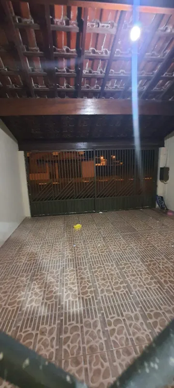Alugar Casa / Padrão em São Carlos. apenas R$ 298.000,00