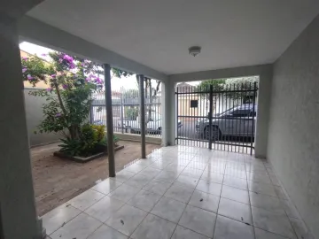 Alugar Casa / Padrão em São Carlos. apenas R$ 480.000,00