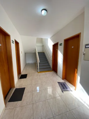 Apartamento mobiliado de 1 dormitório com excelente localização em São Carlos.